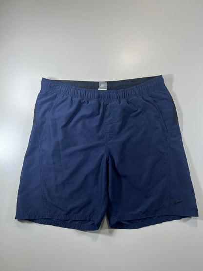 Nike Men's Navy Blue Athletic Shorts M