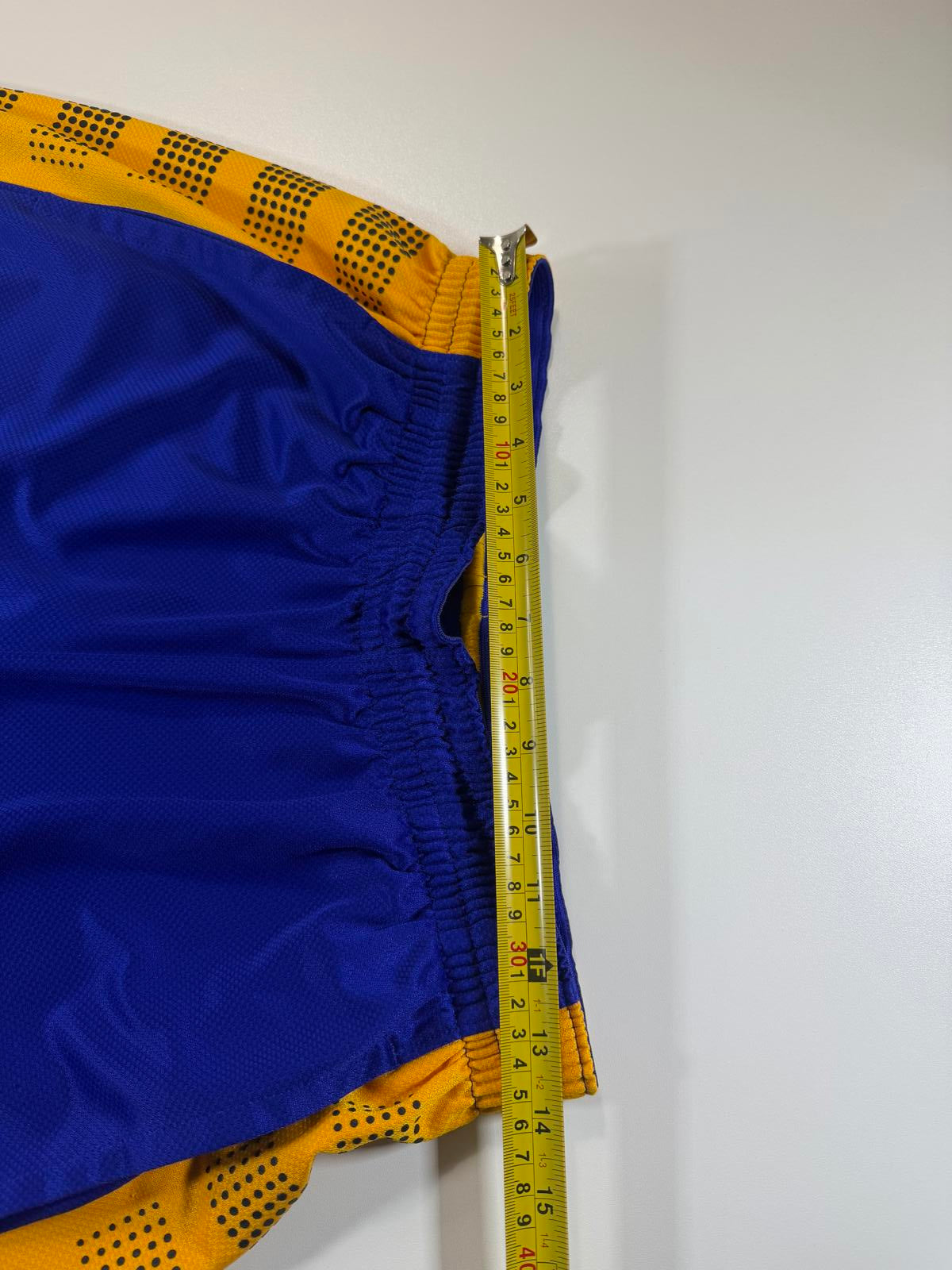 Nike Dri-FIT Men's Athletic Shorts Blue and Yellow M