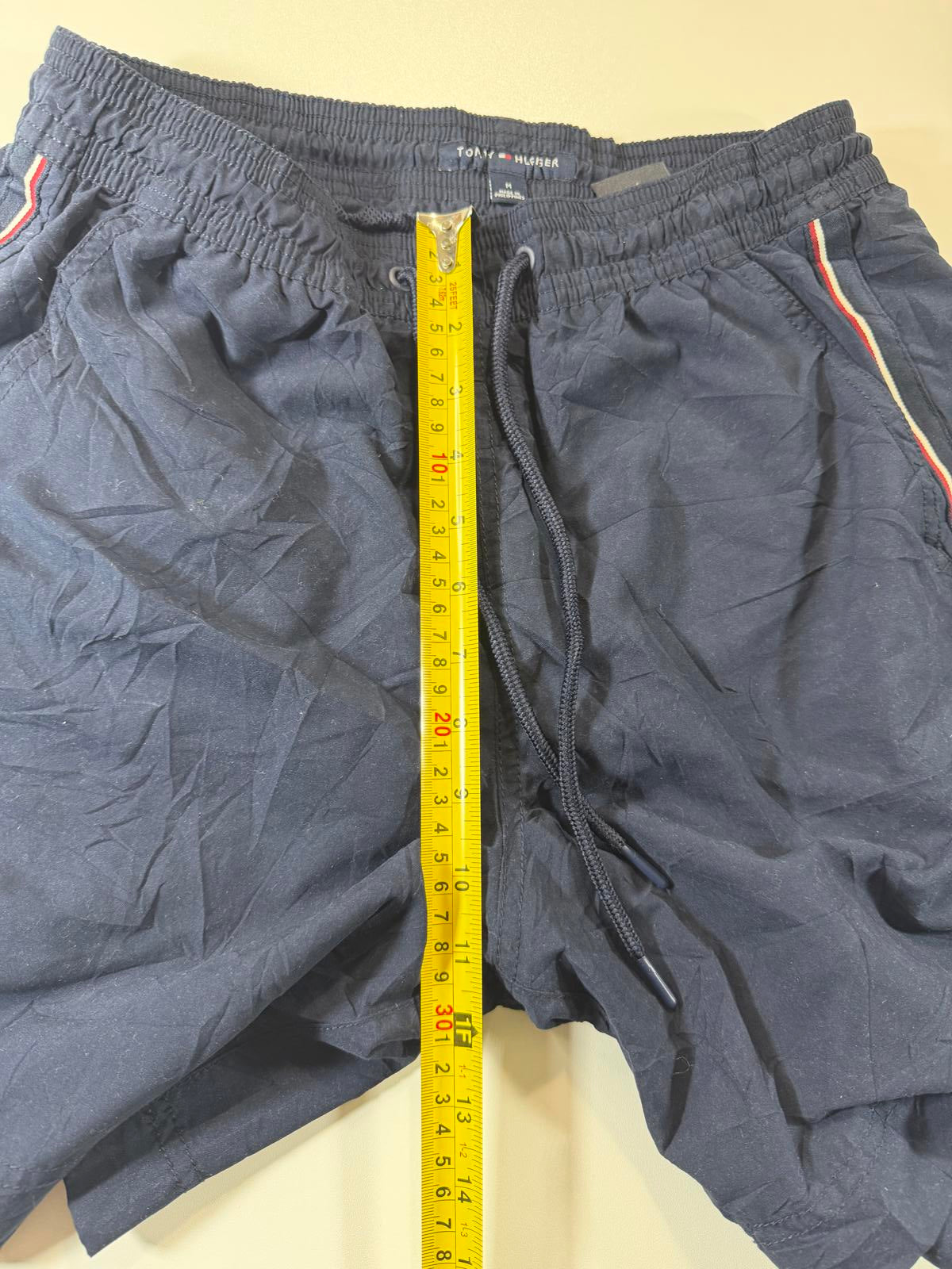 Tommy Hilfiger Men's Navy Blue Athletic Shorts Stripes M