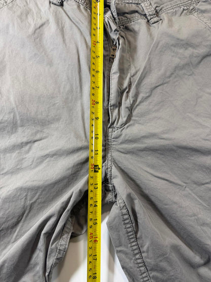 Polo jeans ralph lauren Men's Cargo Shorts Size Large 40