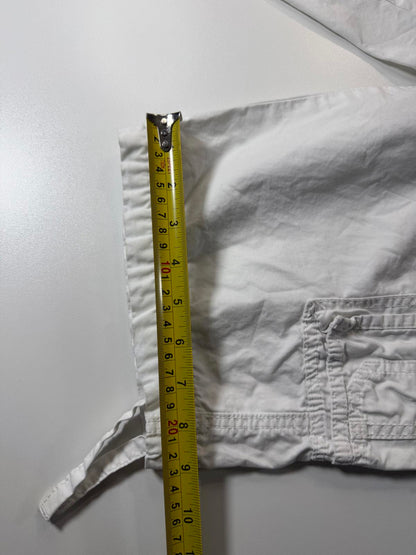 Unionbay White Cargo Shorts with Multiple Pockets 32