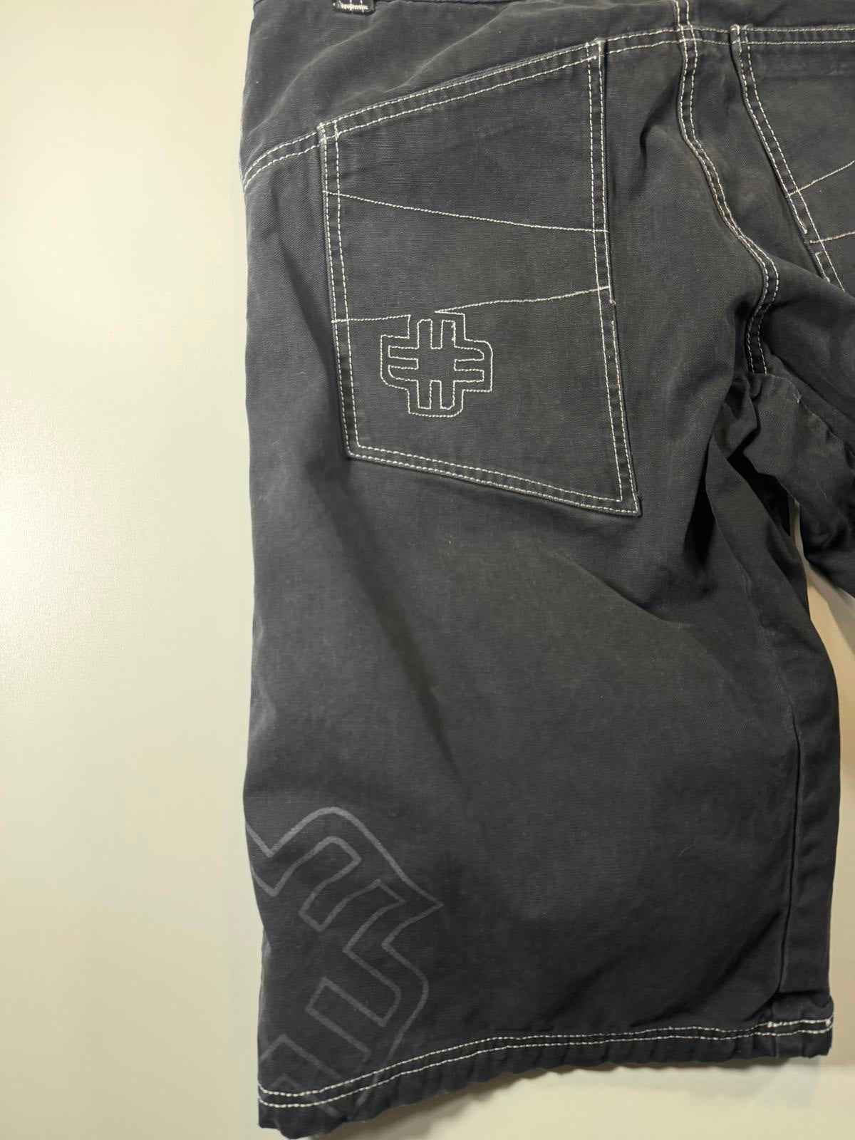 Mace black denim Knee-Length Shorts L 32