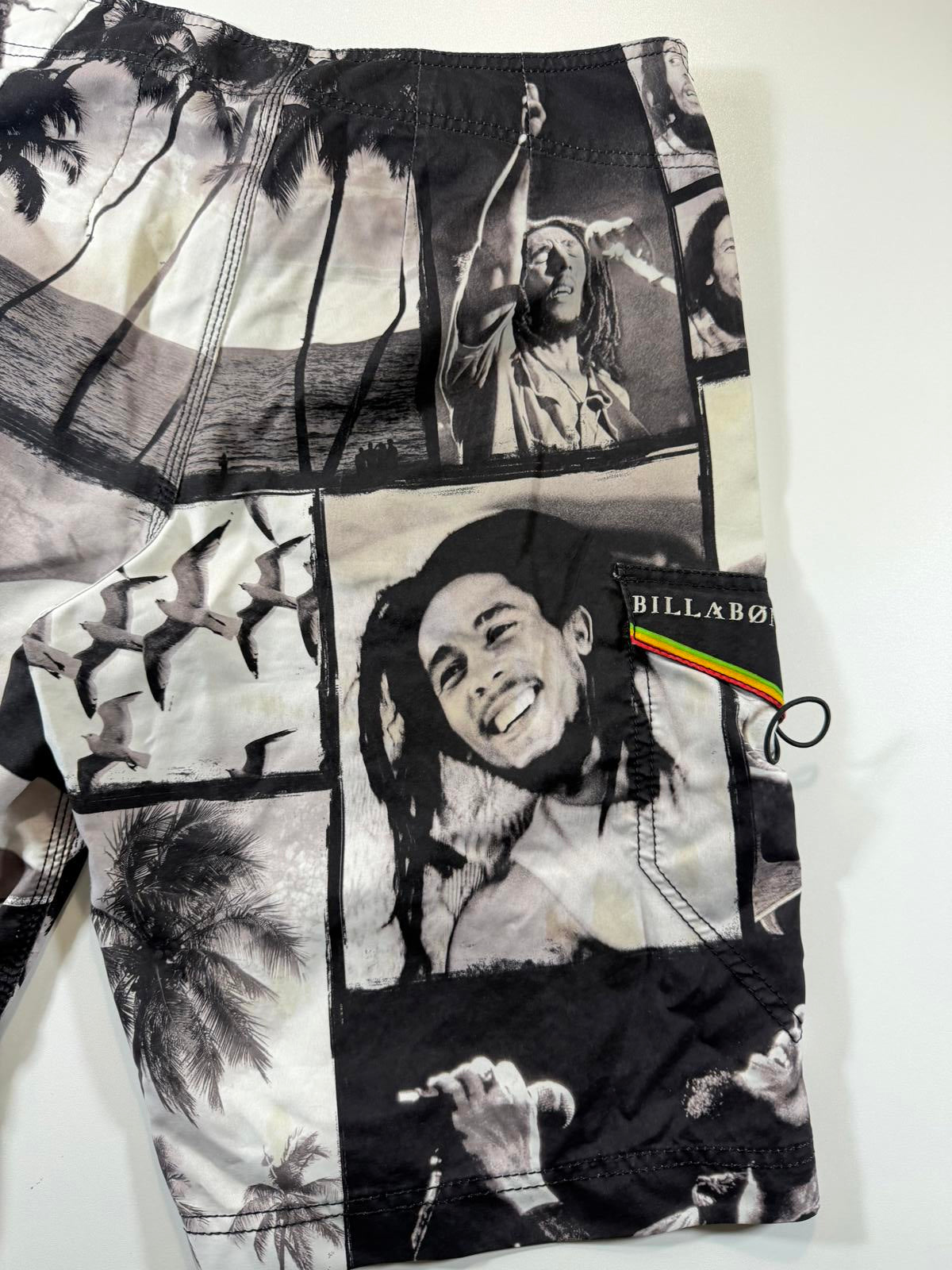 Billabong x Bob Marley Black and White Board Shorts M