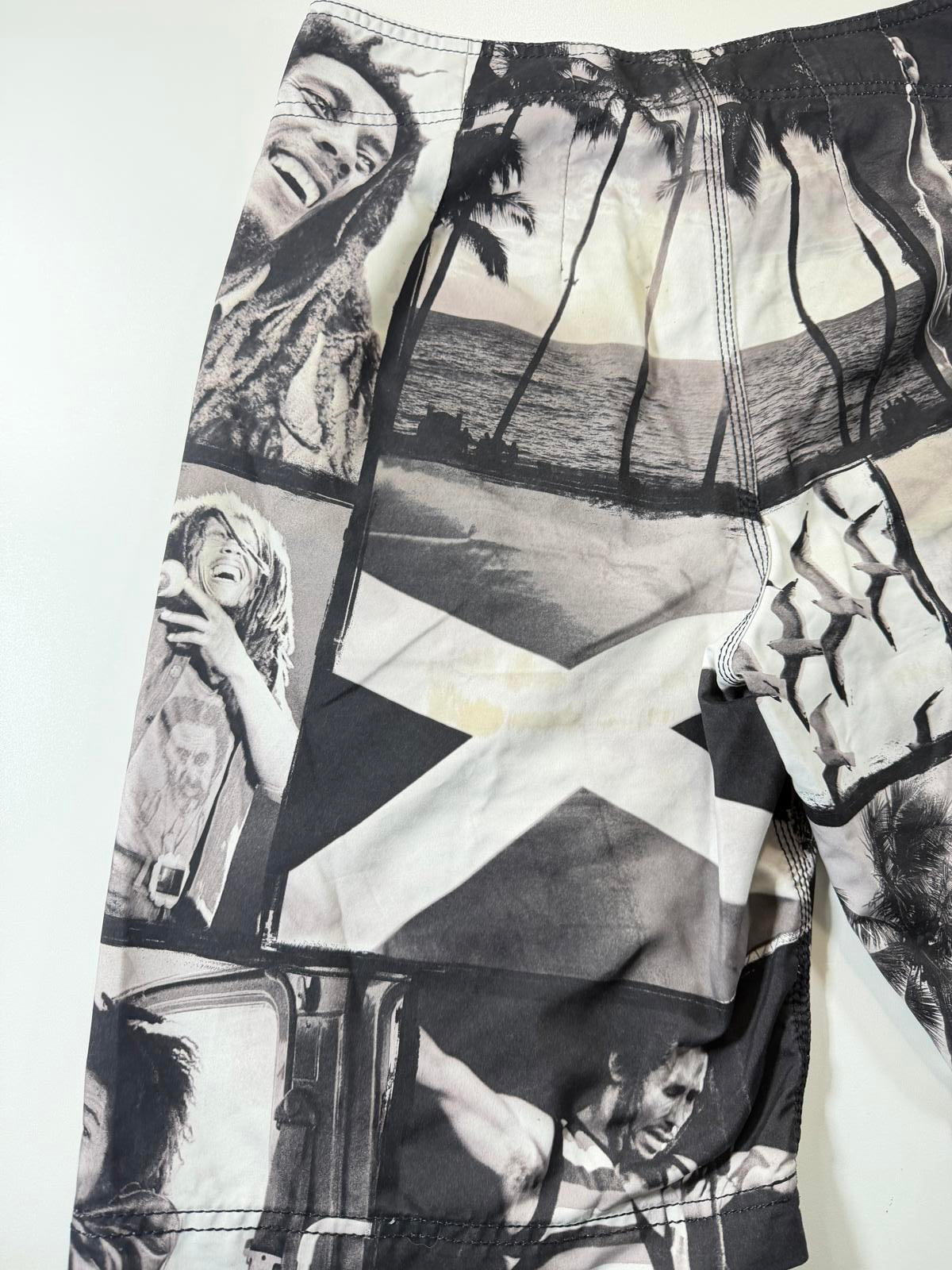 Billabong x Bob Marley Black and White Board Shorts M