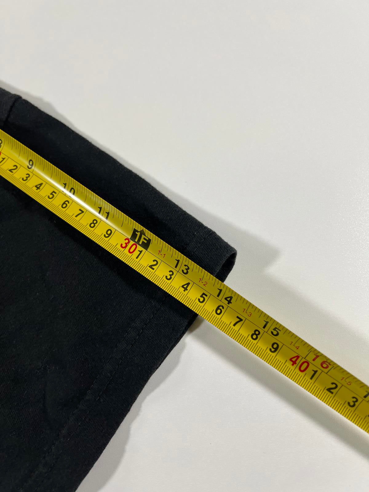 U2 360 Tour Black Graphic T-Shirt Size Large