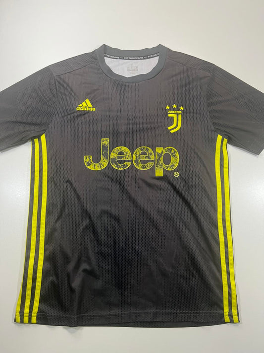 Adidas Juventus Soccer Jersey ClimaCool Size Small