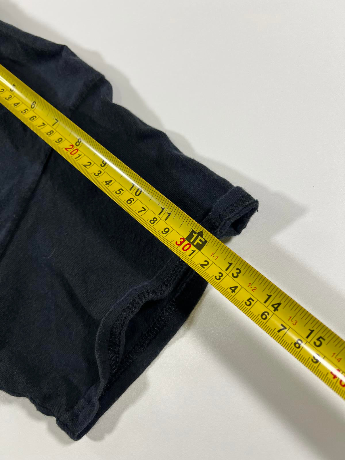 Attack on Titan Season 2 Graphic T-Shirt - Men's Medium