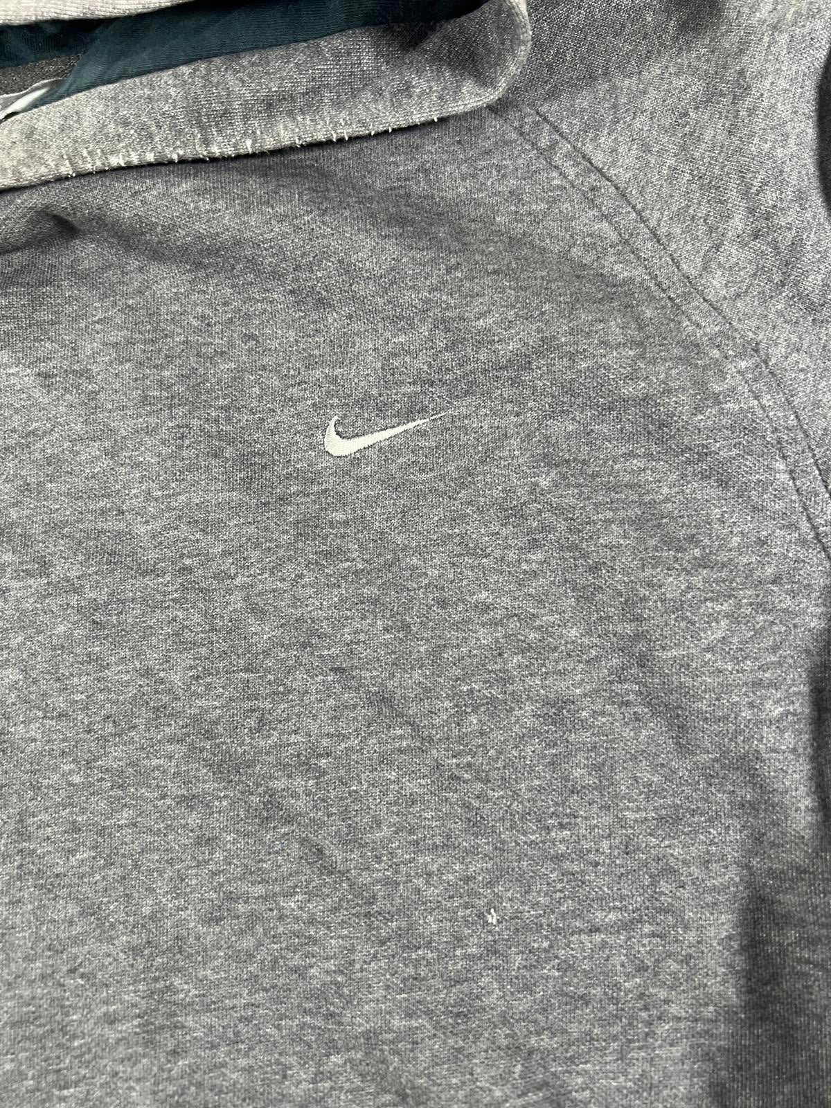 Vintage Nike Grey Hooded Sweatshirt with Front Pocket XL