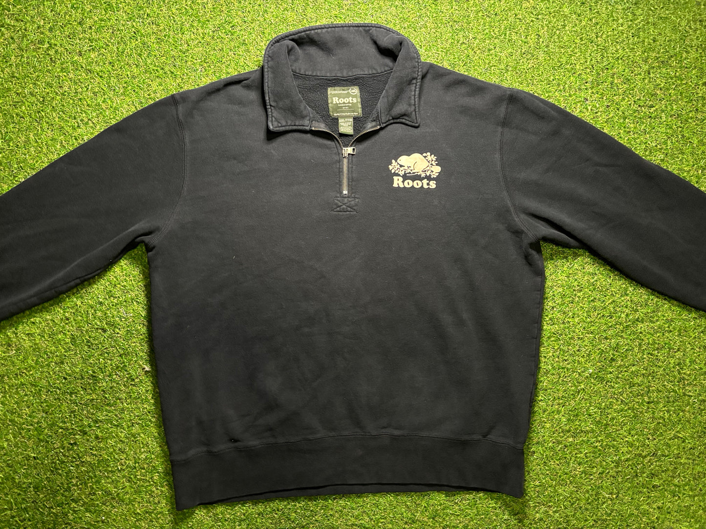 Roots quarter zip up sweater